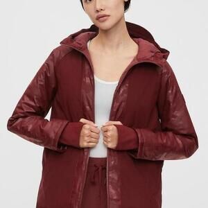 GapFit Upcycled Puffer Jacket Fleece lined pockets maroon sz M